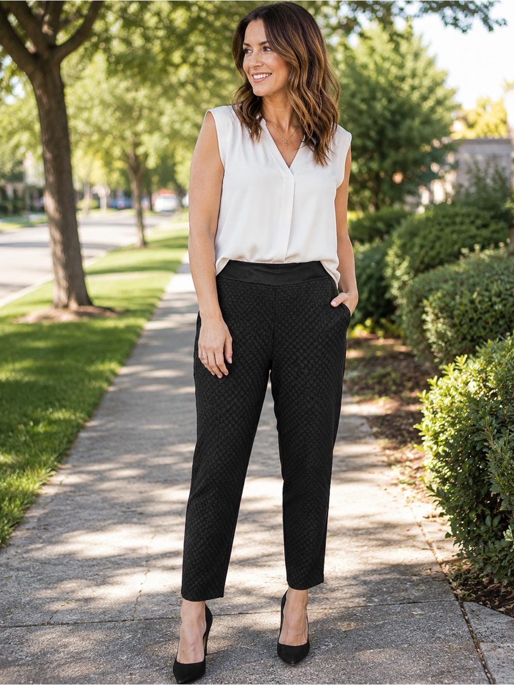 Banana Republic Women’s Size 10 Black Textured Ankle Pants Dress Trousers